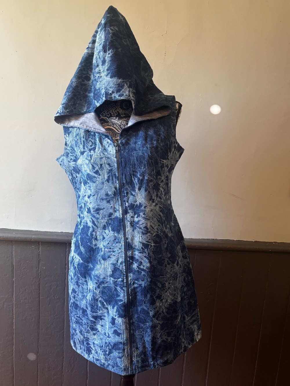 Sleeveless Hooded Fully Lined w/ Pockets Vest/Dress